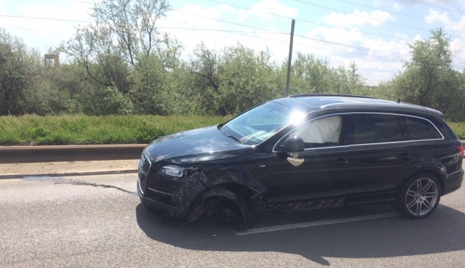UPDATE / ACCIDENT GRAV. AMBULANȚĂ RĂSTURNATĂ la ieșire din localitatea Ovidiu - 18426335151752213828130575056881-1494489914.jpg