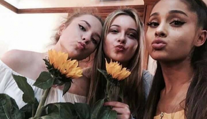 ATENTAT MANCHESTER / Ariana Grande i-a vizitat, în spital, pe fanii răniți - 18814355129702098708020589707624-1496489422.jpg