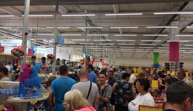 Galerie foto. JUMBO A VENIT DIN GRECIA, DAR CU SERVICII DE... ROMÂNIA - 19495738156168217719863466451962-1498296058.jpg