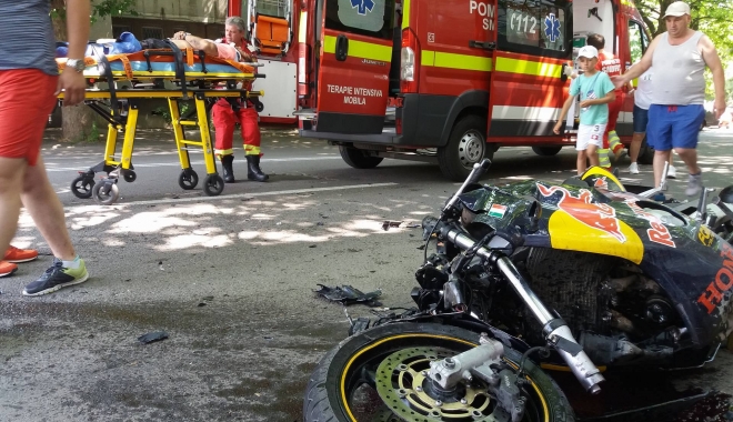 Galerie foto-video. ACCIDENT RUTIER GRAV. IMPACT PUTERNIC ÎNTRE O MOTOCICLETĂ ȘI O SKODA - 19578604149929919009286215958689-1498551813.jpg