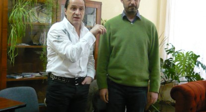 52bf364eb3aca1329e530dd49fbb0389.jpg