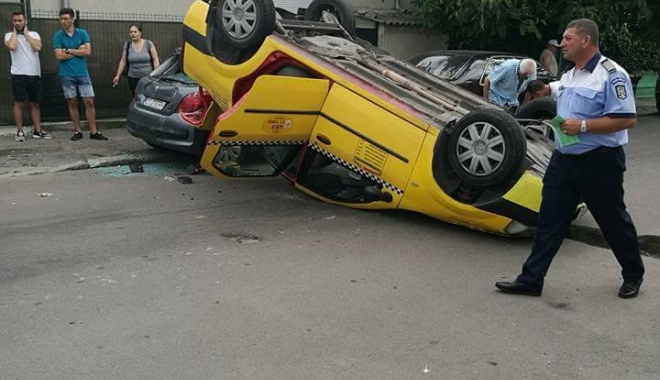 UPDATE. GALERIE FOTO / ACCIDENT RUTIER SPECTACULOS în Faleză Nord - acc1-1499091276.jpg