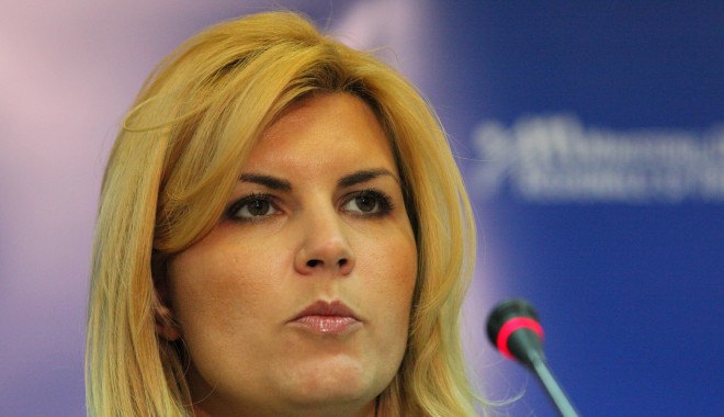 elenaudrea-1328621857.jpg