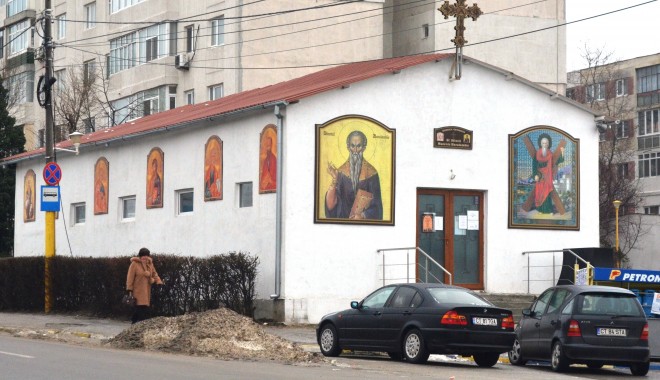 hrambiserica-1328599209.jpg