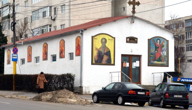 hrambiserica-1328647088.jpg