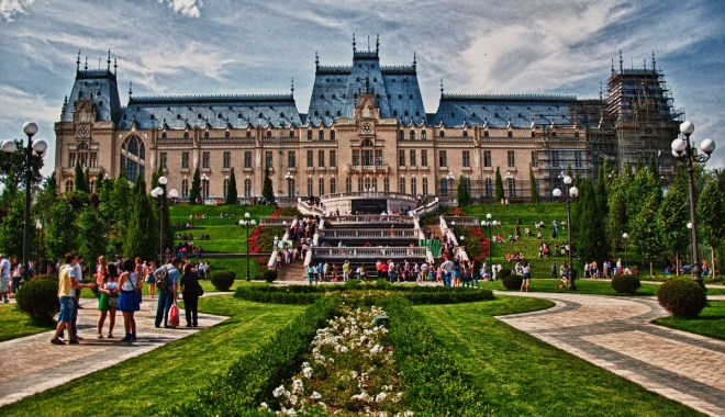 GALERIE FOTO / Ce mai înseamnă, azi, Constanța? - iasi-1495718039.jpg