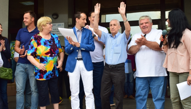 Sute de alergători, la ediția jubiliară a Crosului Național Olimpic - sute10-1497788802.jpg