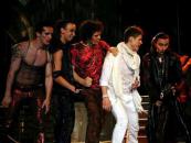Foto : „Romeo �i Julieta“ pe ritmuri rock, la Teatrul de Operet� „Ion Dacian“