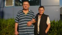 Foto : Scriitorul Ananie Gagniuc preg�te�te un festival de umor care va purta numele lui Jean Constantin