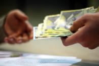 2f56f0770f4ba53dc29ed082e7bf53d0.jpg : �antaj cu ajutorul unui comisar de la Garda Financiar�
