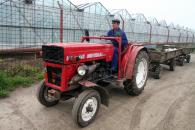 Foto : Fermierii �i vor primi p�n� la sf�r�itul lunii februarie 2010 subven�iile restante pe anul trecut