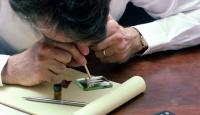 Foto : Un traficant de droguri const�n�ean c�utat de cinci ani, prins de poli�i�tii din Bucure�ti