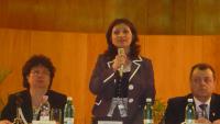 Foto : Prim�ria �i Consiliul Jude�ean au tratat cu spatele dezbaterea public� a Legii Educa�iei Na�ionale