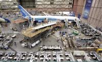 Foto : Modelul 787 Dreamliner cost� 150 milioane dolari �i consum� cu 20% mai pu�in