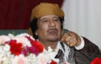 Foto : Muammar Kadhafi amenin�� cu "mii de mor�i" �n cazul unei interven�ii str�ine