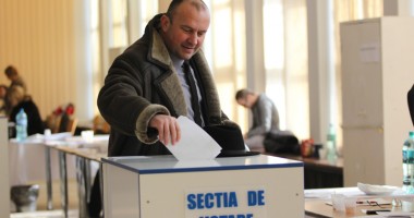 Foto : Se reiau alegerile la Universitatea „Ovidius“