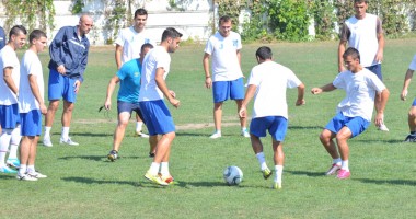 Foto : FC Farul: Ce facem s� nu mai �ncas�m opt goluri �n dou� meciuri