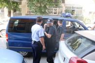 Foto : Nou� angaja�i de la Drumuri �i Poduri �i ARR, ancheta�i pentru controale „anun�ate“ asupra transportatorilor „cu dare de m�n�“