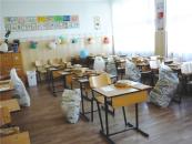 Foto : �coala „Sf�ntul Andrei“ Mangalia colecteaz� dona�ii pentru sinistra�i