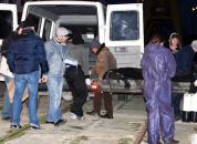 Foto : Trupul scafandrului C�t�lin Ispas, recuperat din epava navei Medy