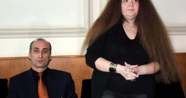 Foto : Prof. Marian Cojoc a intrat oficial �n competi�ia pentru func�ia de rector