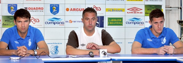 Foto : FC Farul �i Pan� i-au pus g�nd r�u lui Gache