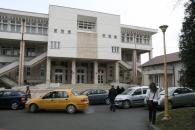 Foto : �omajul tehnic �nchide Sec�ia �mprumut Adul�i a Bibliotecii Jude�ene