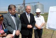 Foto : A �nceput construc�ia noului pod rutier peste Canalul Dun�re - Marea Neagr�