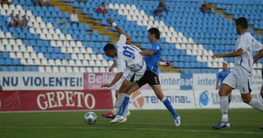 Foto : FC Farul a smuls un punct �n thriller-ul de la Boto�ani