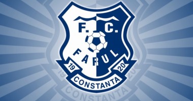 Foto : Ce i-a cerut Reghecampf patronului FC Farul