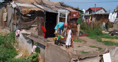 Foto : Ghetoul de la marginea Constan�ei