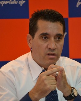 Foto : Cum l-au detronat Chiru �i Palaz pe Maz�re