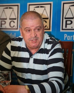 Foto : Nebunie la Mangalia. S-a schimbat din nou primarul