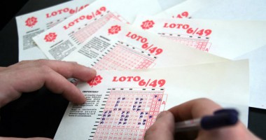 Foto : Loto 6/49 / Marele premiu de 2 milioane de euro, c�tigat de un const�n�ean
