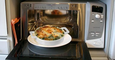 Foto : Ce efecte are �nc�lzirea alimentelor la microunde