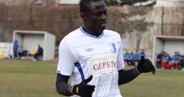 Foto : Ousmane Gueye a p�r�sit cantonamentul Farului