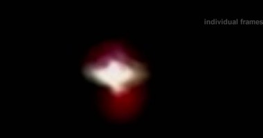 Foto : INCREDIBIL/OZN, filmat deasupra Constan�ei
