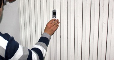 Foto : Vre�i s� renun�a�i la serviciile firmei de repartitoare? Afla�i de ce nu se poate!