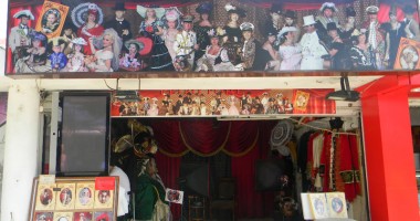 Foto : Fotografii �n costume de epoc� �n sta�iunea Mamaia