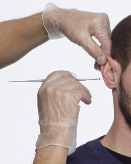 Foto : Cum s� prevenim afec�iunile urechilor