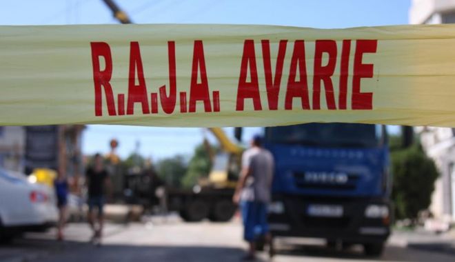 Trafic restricţionat pe prima bandă de circulație de pe bulevardul Ferdinand