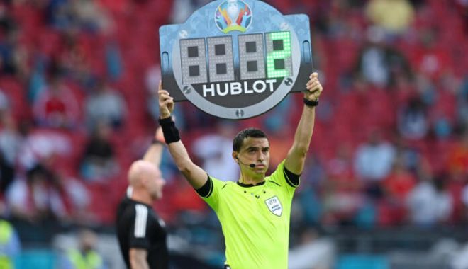 Fotbal, EURO 2020 / Ovidiu Hațegan, în brigada de arbitri pentru partida Elveția - Spania