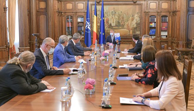 Admitere în liceele de top, învățământ liceal în trei rute, Bacalaureat pe model PISA - transformările vizate de proiectul „România Educată”