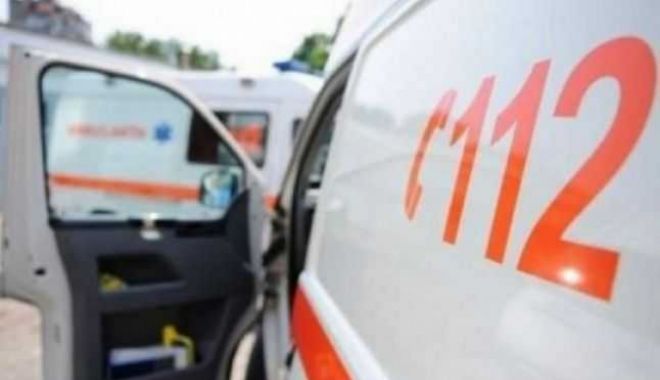 Un tânăr de 19 ani a supraviețuit ca prin minune, după ce s-a aruncat de la etajul 8 al unui bloc din Teleorman
