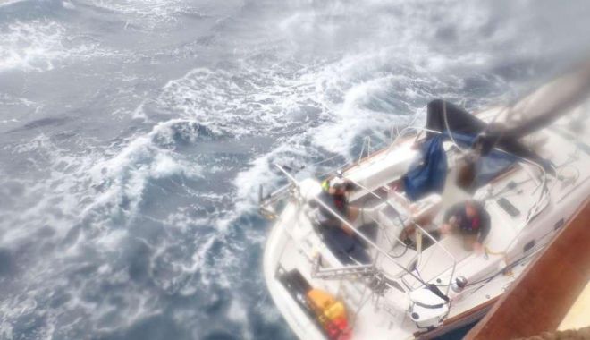 Comandant de navă decorat cu Ordinul „Virtutea Maritimă”, pentru salvarea a patru vieți, de pe un velier, în Golful Mexic - 13c4e647b3654d2da5d5d38fe8709e98-1623405399.jpg