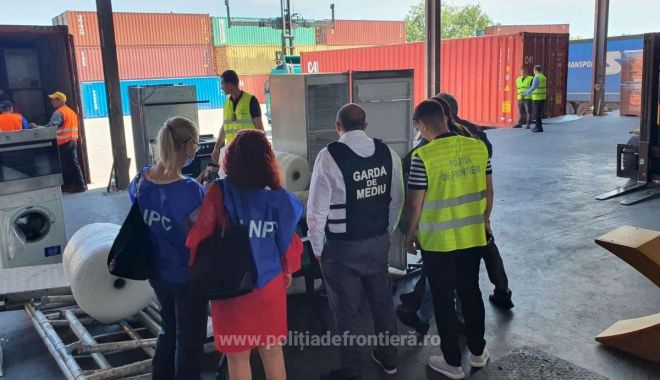 DEȘEURI LA EXPORT! Patru containere cu 110 tone de cauciuc, trimise în Thailanda!