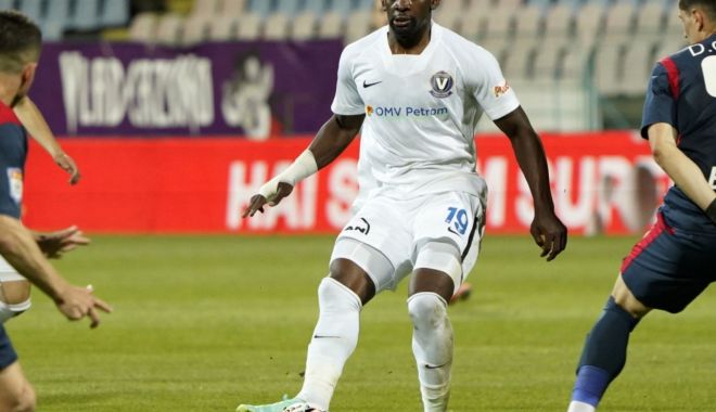 Fotbal / Atacantul Juvhel Tsoumou a plecat de la FC Viitorul