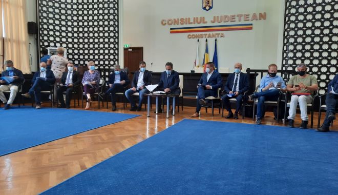 CJC isi prezintă raportul de activitate. Managerii instituțiilor subordonate sunt prezenti