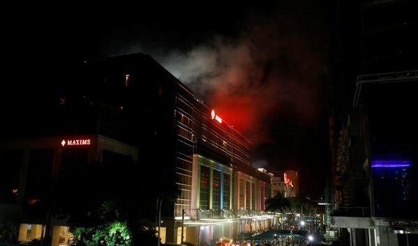Statul Islamic a revendicat atacul din cazinoul din Manila - 2-1496410016.jpg