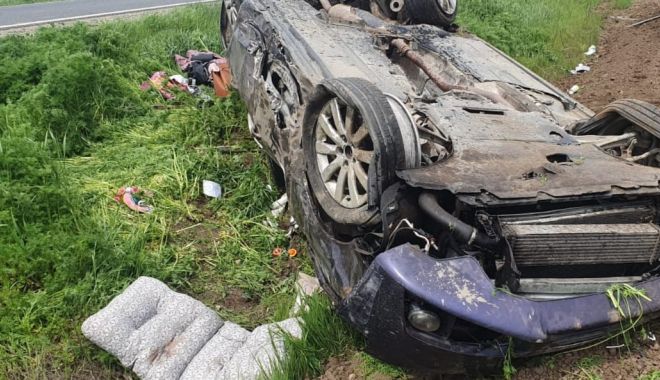 ACCIDENT GRAV ÎN PRIMA ZI DE PAȘTE. Un copil și mama lui au ajuns la spital!